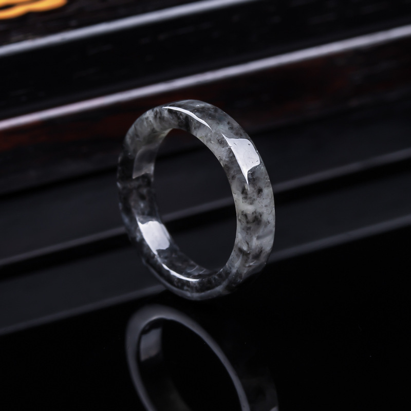 Jewelry & Watches Sp Zo O - Naturalny pierścionek z czarnego jadeitu typu