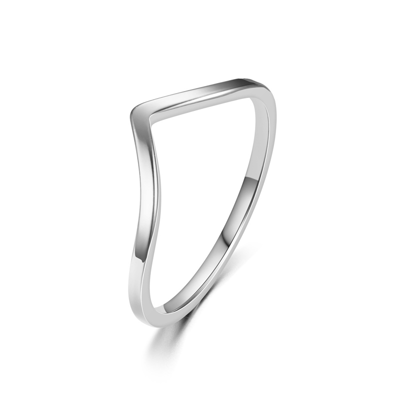 Minimalistyczny, nieregularny  – Minimalist Ring Stackable recenzja i cena